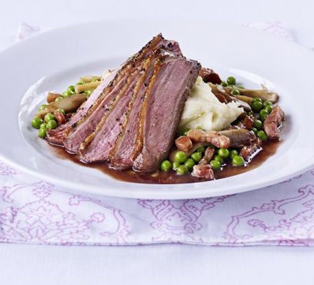 Peppered duck with vanilla mash, pea & wild mushroom ragout recipe 