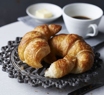 How to make croissants 
