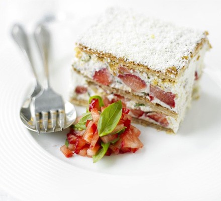 Strawberry & white chocolate millefeuille recipe 