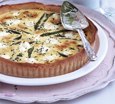 Asparagus, lemon & ricotta tart recipe 