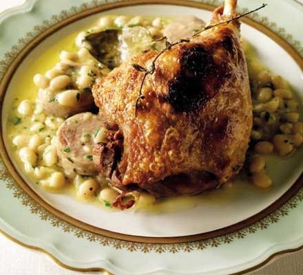 Haricot beans with sausage & pancetta recipe 