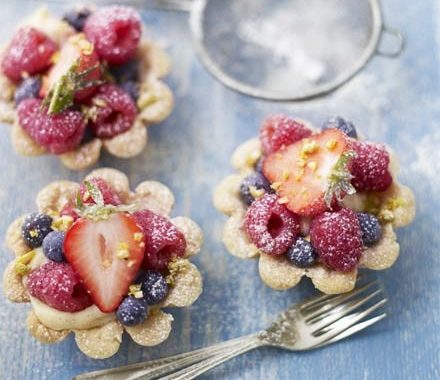 Summer fruit bowl tartlets recipe