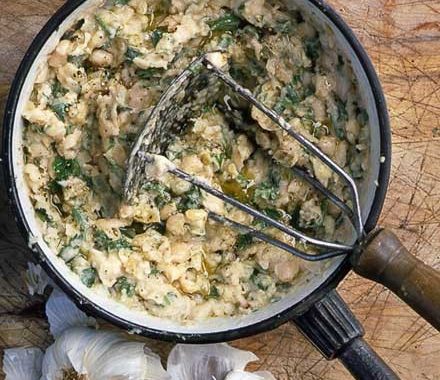 White bean, parsley & garlic mash recipe