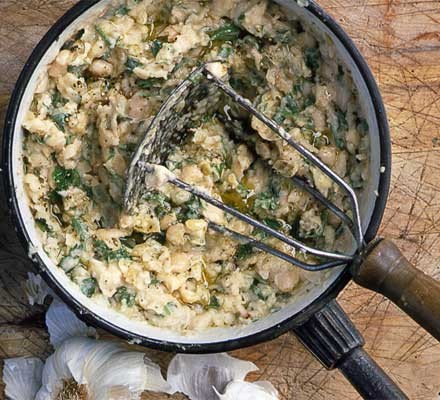 White bean, parsley & garlic mash recipe 