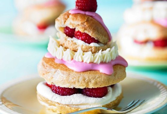 Raspberry religieuse recipe