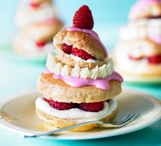 Raspberry religieuse recipe 