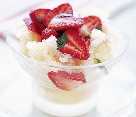 Lemon ice & minty strawberries recipe