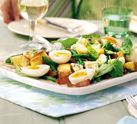 Baby spinach bistro salad recipe 