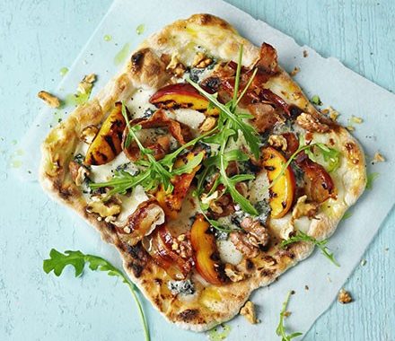 Blue cheese & pancetta pizza with grilled peaches recipe