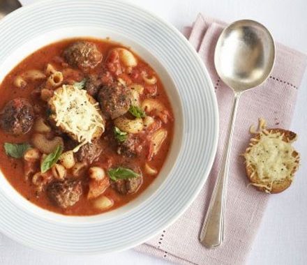 Pasta & meatball soup with cheesy croutons recipe