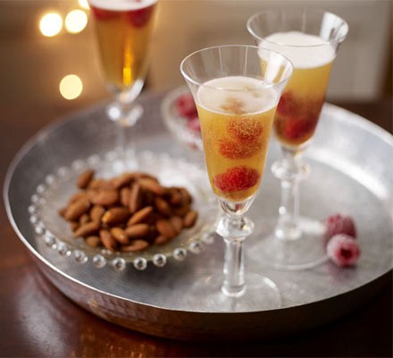 Raspberry Martini fizz recipe 