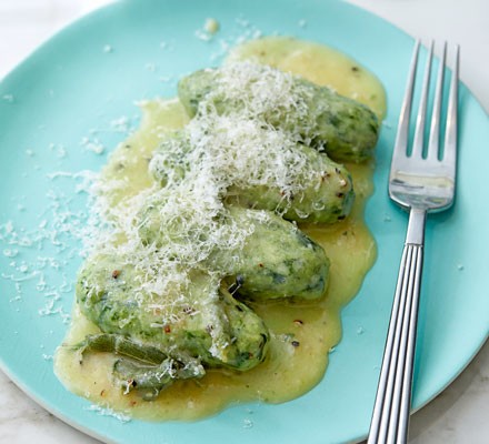 Ricotta & spinach gnudi recipe 
