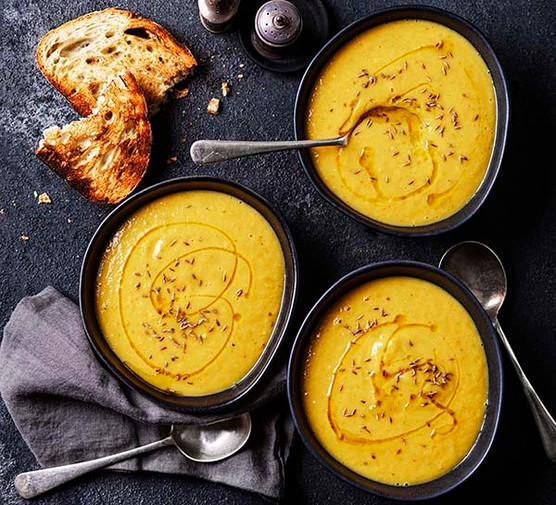 Spicy roasted parsnip soup recipe 
