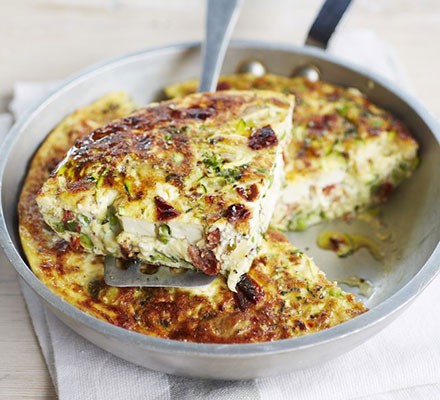 Pea, feta & summer herb frittata recipe 
