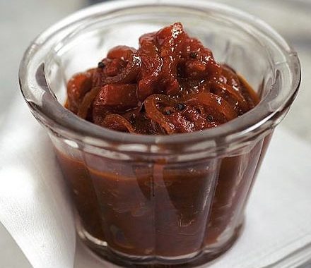 Homemade tomato chutney recipe
