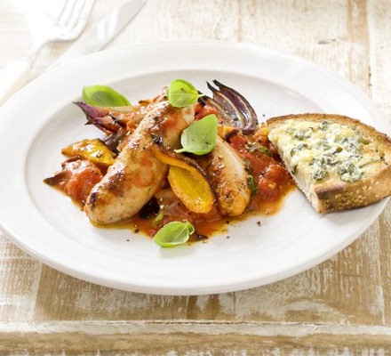 Sausage casserole with garlic toasts recipe 