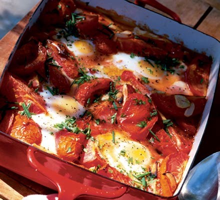 Tomato baked eggs recipe 