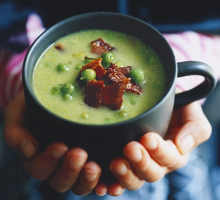 Witches' brew (Pea & bacon chowder) recipe 