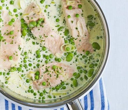Salmon with greens & crème fraîche recipe