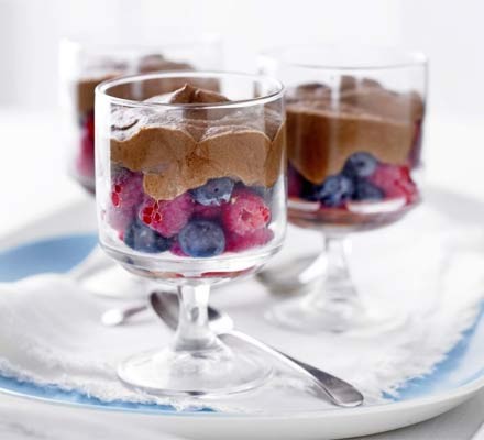 Chocolate & berry mousse pots recipe 