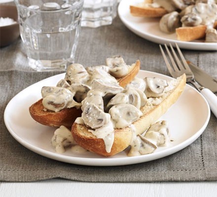 Garlic mushrooms on toast recipe 