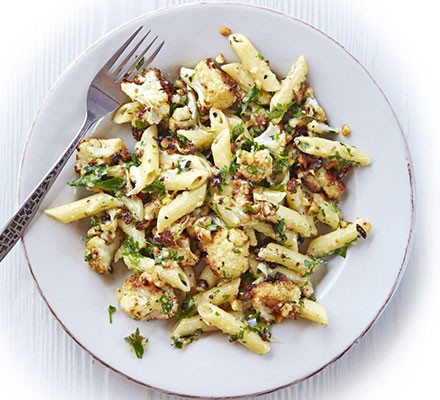 Roasted cauliflower & hazelnut carbonara recipe 