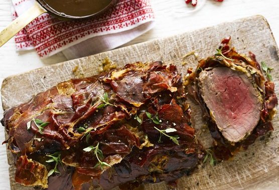Beef fillet with horseradish & prosciutto recipe