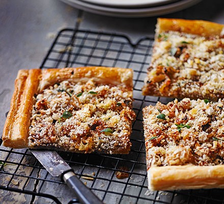 Caramelised onion puff pastry tart recipe 