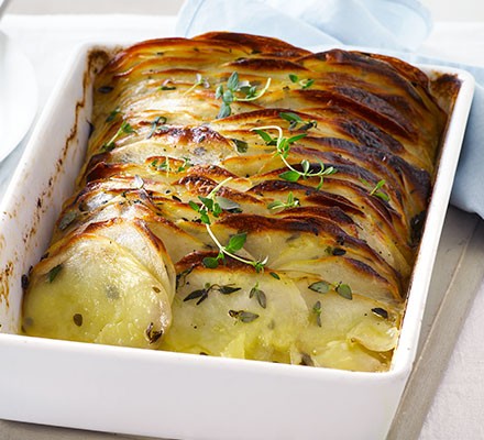Crispy layered thyme potatoes recipe 