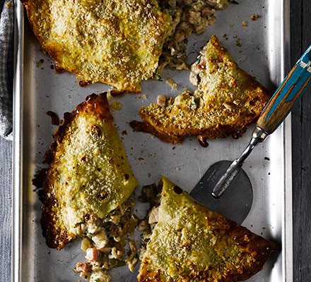 Crispy pancakes with creamy chicken & bacon recipe 