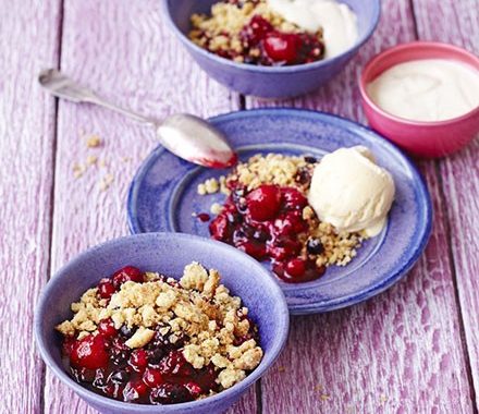 Very-berry oat crumble recipe