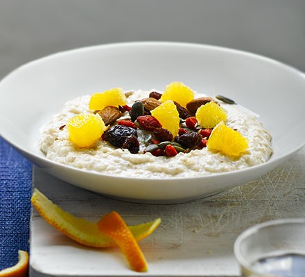 Fruit & nut breakfast bowl recipe 