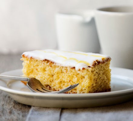 Lemon drizzle traybake recipe 