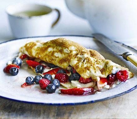 Berry omelette recipe