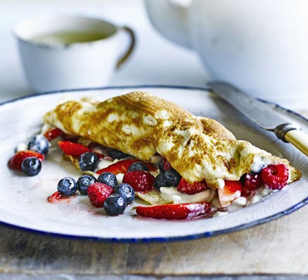 Berry omelette recipe 