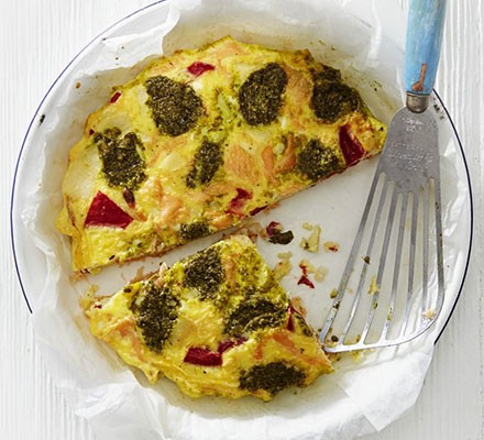 Oven-baked smoked salmon, pepper & pesto tortilla recipe 