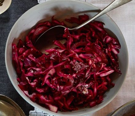Quick pickled cabbage recipe