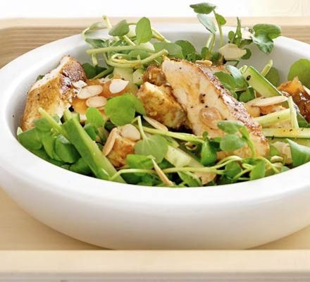 Crunchy Coronation chicken salad recipe 