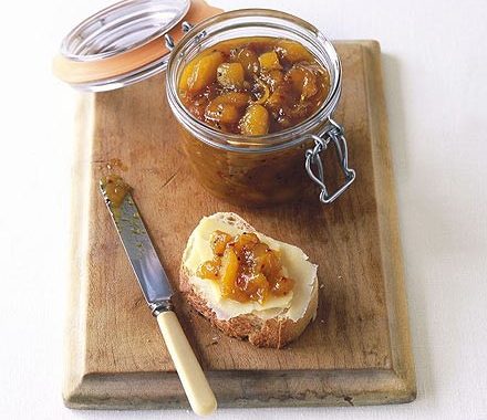 Fragrant mango & apple chutney recipe