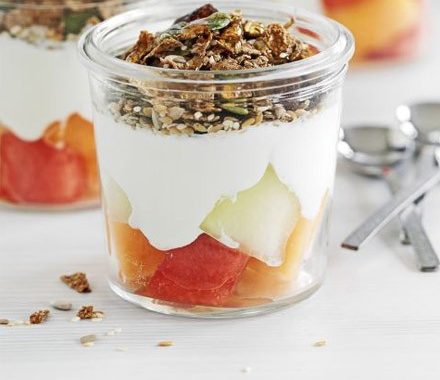 Melon & crunchy bran pots recipe