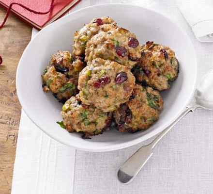 Cherry & pistachio stuffing recipe 