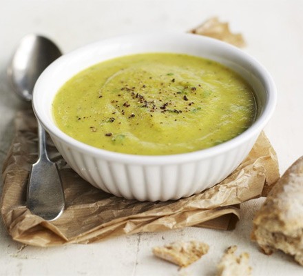 Spiced parsnip & cauliflower soup recipe 