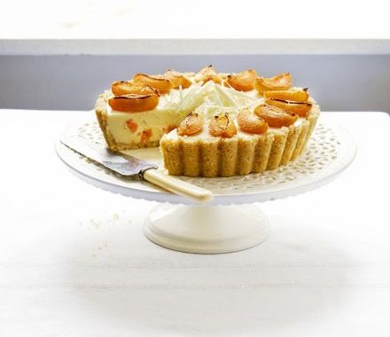 White chocolate & apricot cheesecake recipe