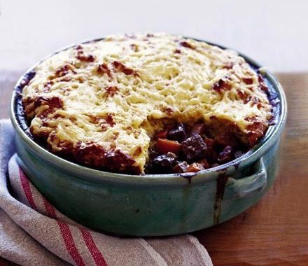 Muffin-topped winter beef stew recipe