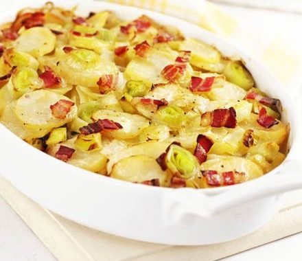 Leek, potato & bacon bake recipe