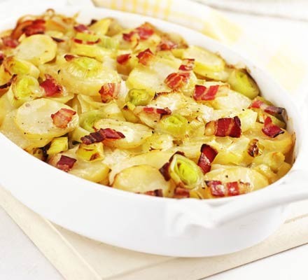 Leek, potato & bacon bake recipe 