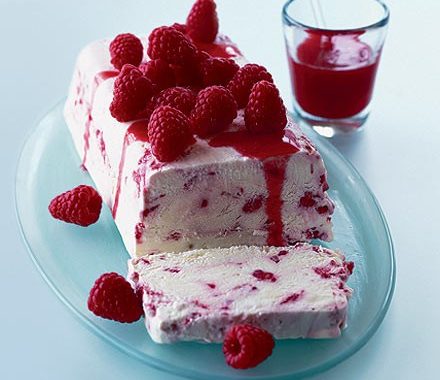 Limoncello & raspberry semifreddo recipe