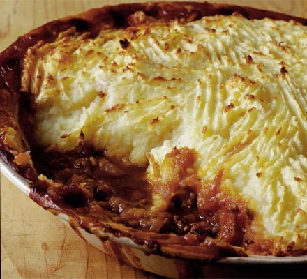Tasty cottage pie with parsnip mash recipe 