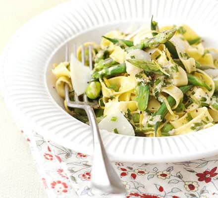 Spring vegetable tagliatelle with lemon & chive sauce recipe 