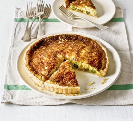 Souffléd crab & asparagus tart recipe 
